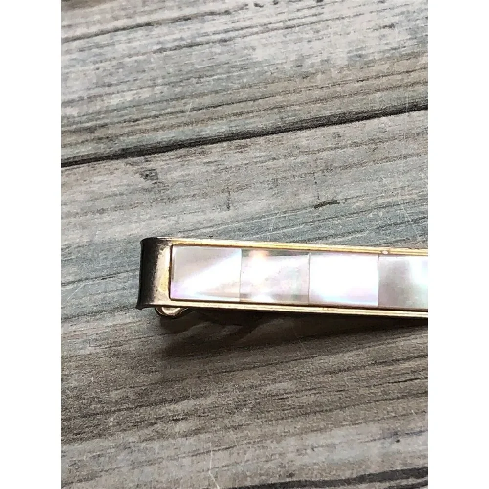 Swank Tie Clip Set Tribal Mask primitive lot of 2‎ unbranded Mother of Pearl